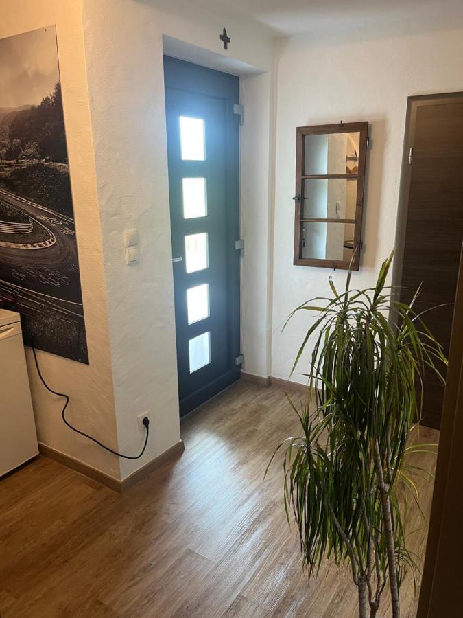 Gaestezimmer Melina Am Nuerburgring アーデナウ エクステリア 写真